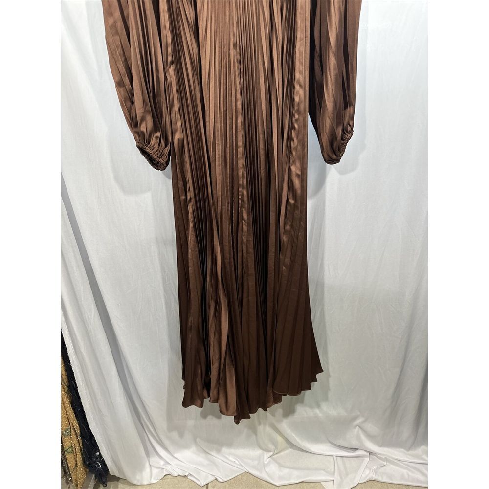 NWT IEENA Mac Duggal [ 6 ] Long Sleeve Pleat Charmeuse CutOut Gown Espresso S957 - Picture 14 of 14